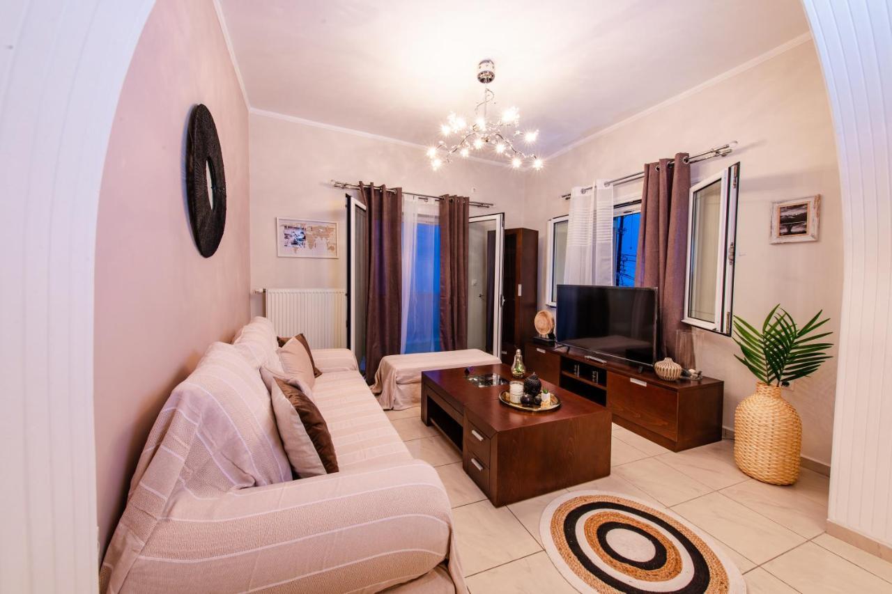 Yiannis Suite Santorini Fira  Exterior photo